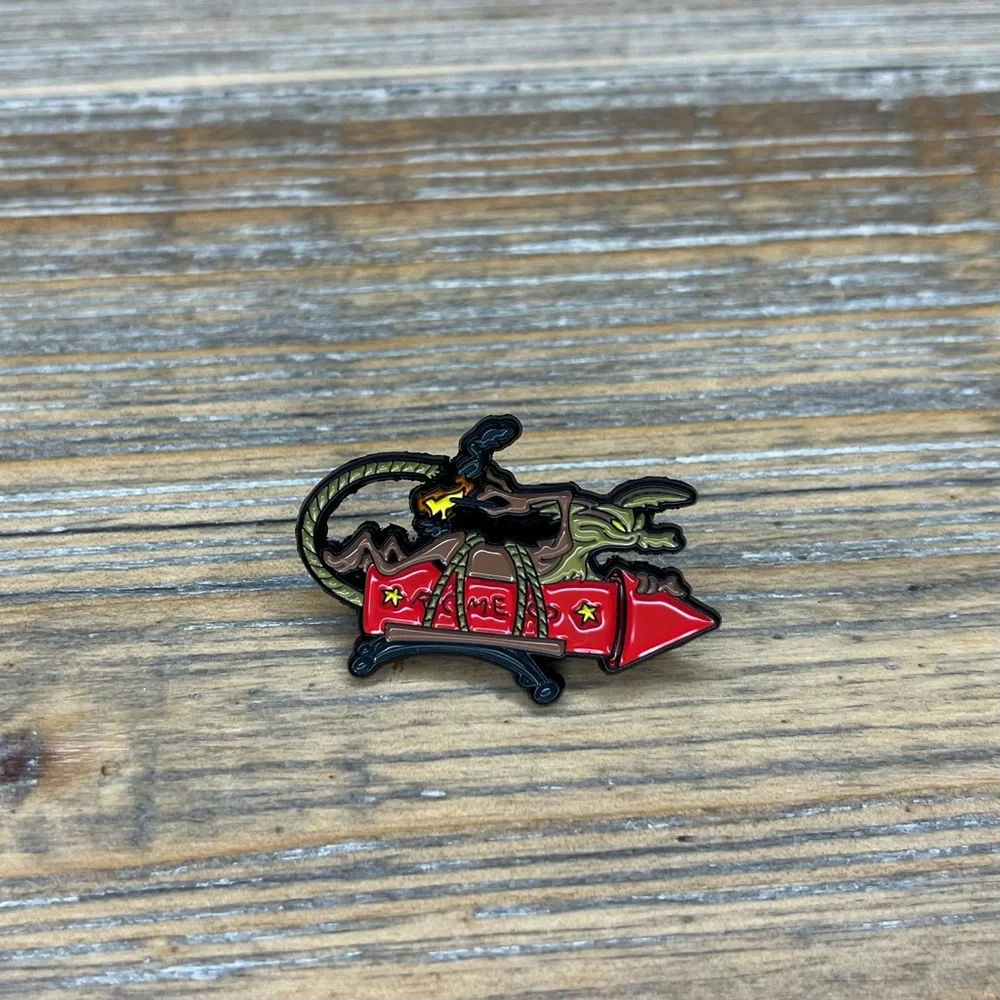 Classic Looney Tunes Animation Collectible Wile E. Coyote Character Pin - Picture 3 of 5